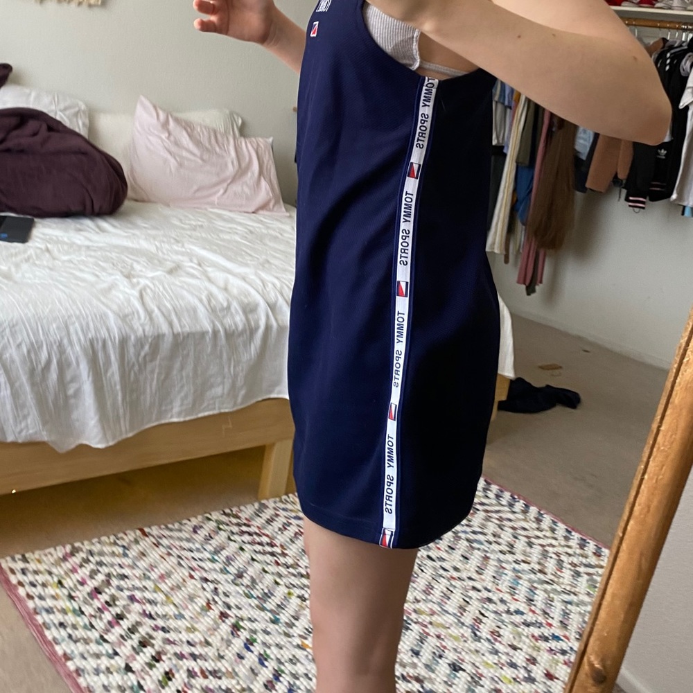 Dress - Picture 4 of 4